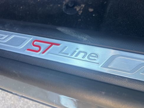 New 2026 Ford Explorer ST-Line w/ ST-Line Street Pack image 16