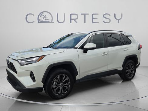 Certified 2022 Toyota RAV4 XLE Premium AWD/4WD image 1