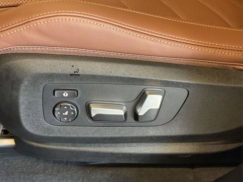 New 2026 BMW X5 xDrive50e w/ M Sport Package image 25