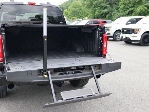 Used 2022 Ford F150 XL w/ STX Black Appearance Package AWD/4WD image 11
