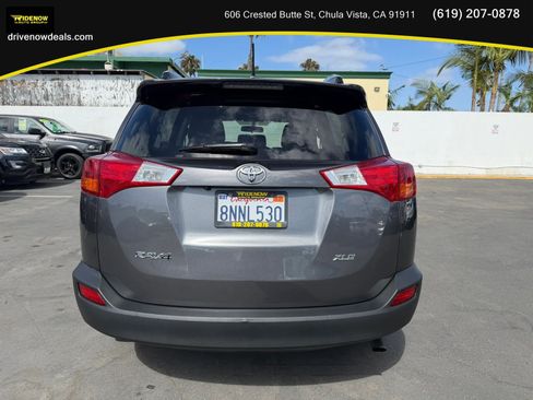 Used 2015 Toyota RAV4 XLE FWD image 6