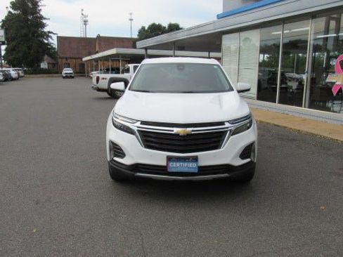 Certified 2024 Chevrolet Equinox LT image 3