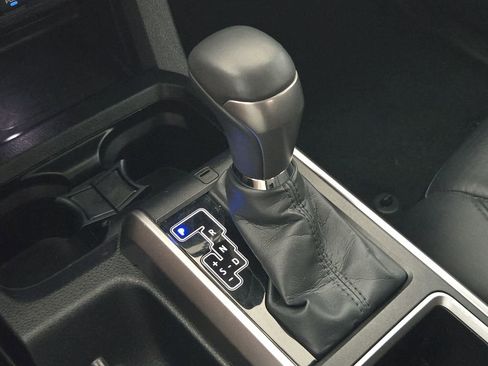 Used 2023 Toyota Tacoma Limited RWD image 22
