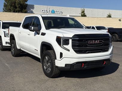 Used 2025 GMC Sierra 1500 AT4