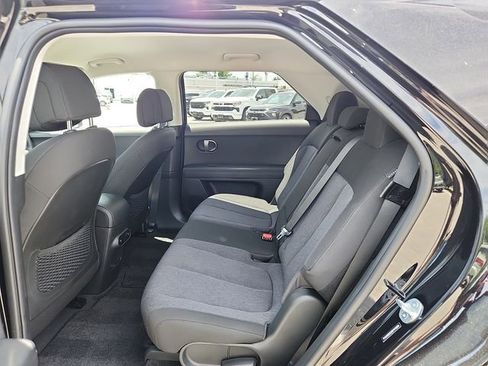Used 2025 Hyundai Ioniq 5 SE AWD/4WD image 10