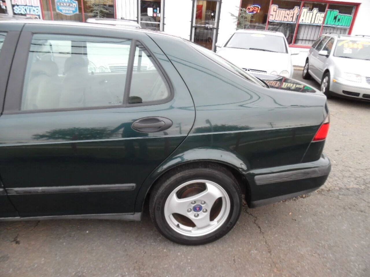 Used 1999 Saab 9-5 2.3T FWD image 11