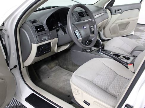 Used 2010 Ford Fusion SE FWD image 13