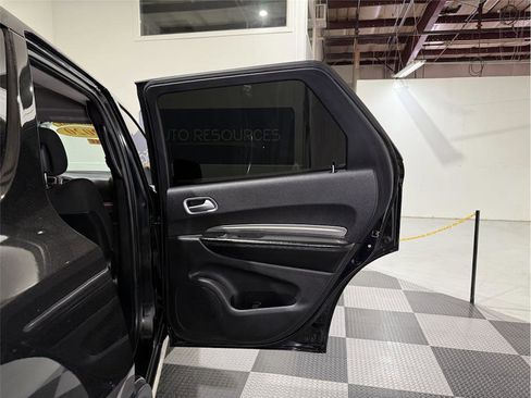 Used 2020 Dodge Durango SXT image 26