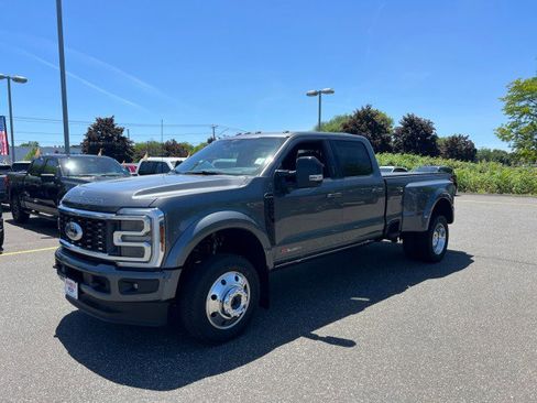 New 2026 Ford F450 Platinum w/ Camper Package AWD/4WD image 3