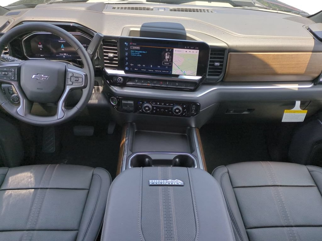 New 2026 Chevrolet Silverado 2500 High Country w/ High Country Premium Package AWD/4WD image 15