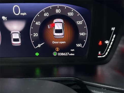 Used 2023 Honda Accord EX image 19