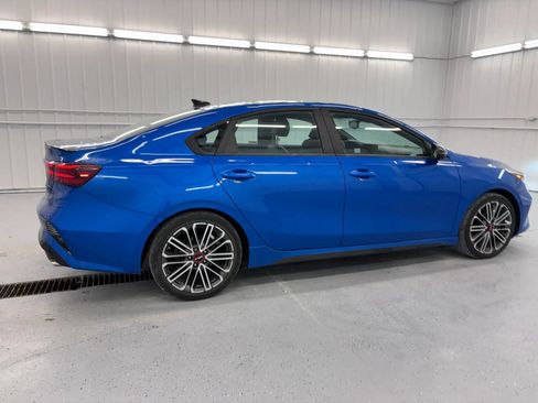 Used 2022 Kia Forte GT w/ GT2 Package FWD image 3