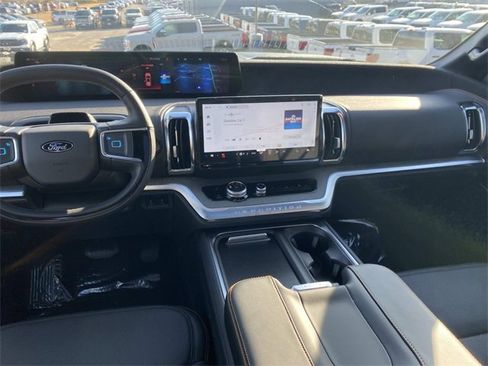 New 2025 Ford Expedition Tremor image 13