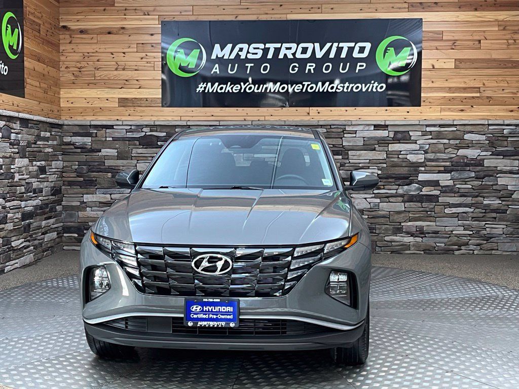 Used 2024 Hyundai Tucson SE AWD/4WD image 2