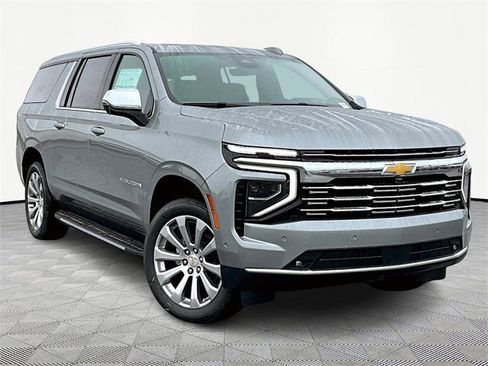 New 2025 Chevrolet Suburban Premier image 1