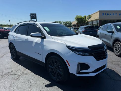 Used 2024 Chevrolet Equinox RS FWD image 1