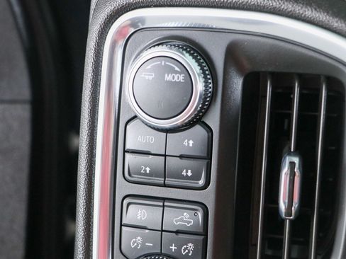 Used 2023 GMC Sierra 2500 Denali w/ Denali Ultimate Package AWD/4WD image 24