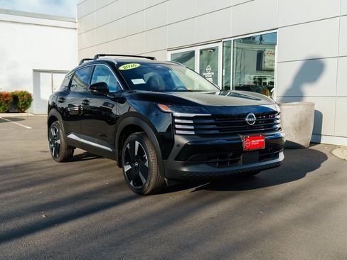 New 2026 Nissan Kicks SR image 27