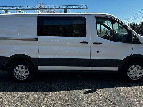 Used 2017 Ford Transit 250 130 Low Roof w/ Exterior Upgrade Package RWD image 11