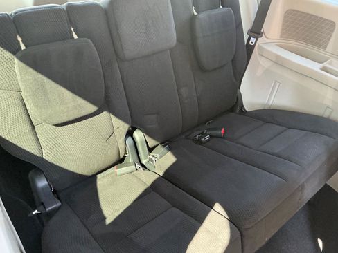 Used 2015 Dodge Grand Caravan SE w/ Quick Order Package 29E SE FWD image 14