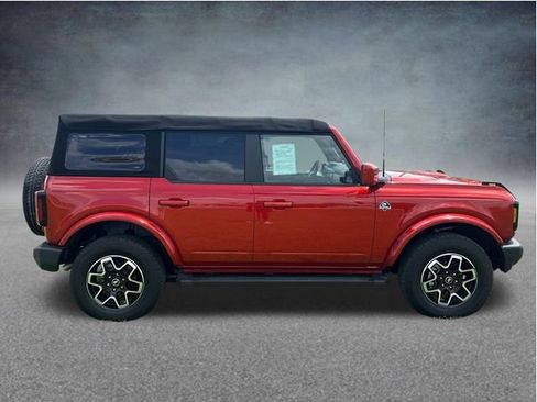 Certified 2023 Ford Bronco Outer Banks AWD/4WD image 13