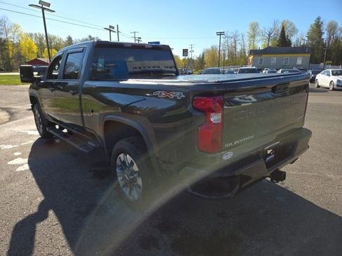 Used 2022 Chevrolet Silverado 2500 Custom w/ Custom Value Package AWD/4WD image 27