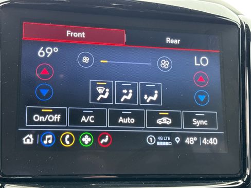 Certified 2023 Chevrolet Traverse LT image 14