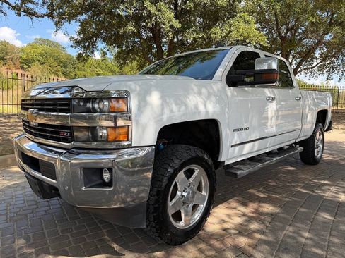 Used 2015 Chevrolet Silverado 2500 LTZ w/ LTZ Plus Package AWD/4WD image 6