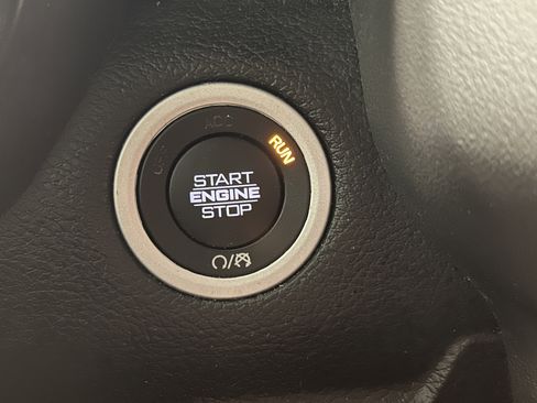 Used 2020 RAM 1500 Big Horn image 28