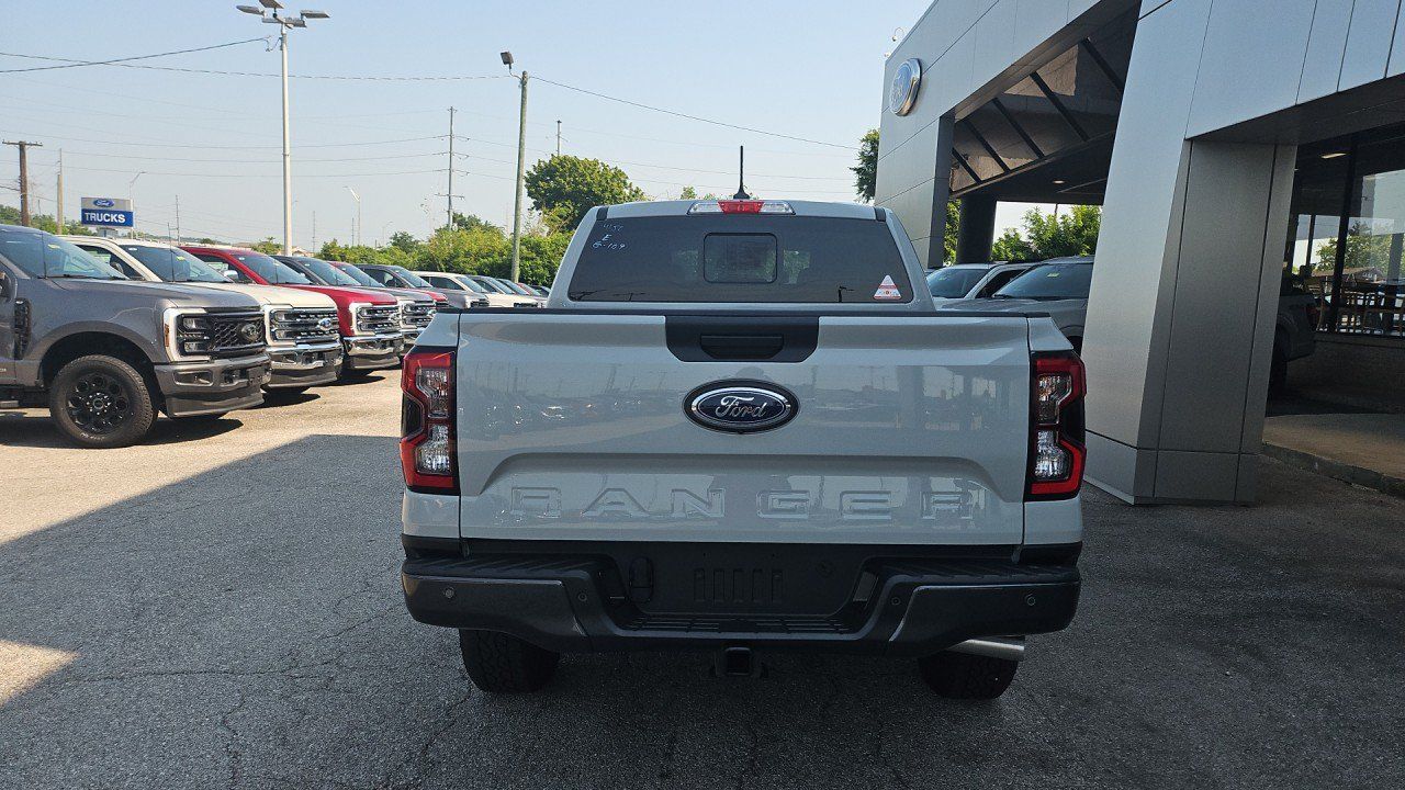 New 2026 Ford Ranger XLT w/ FX4 Off-Road Package AWD/4WD image 4