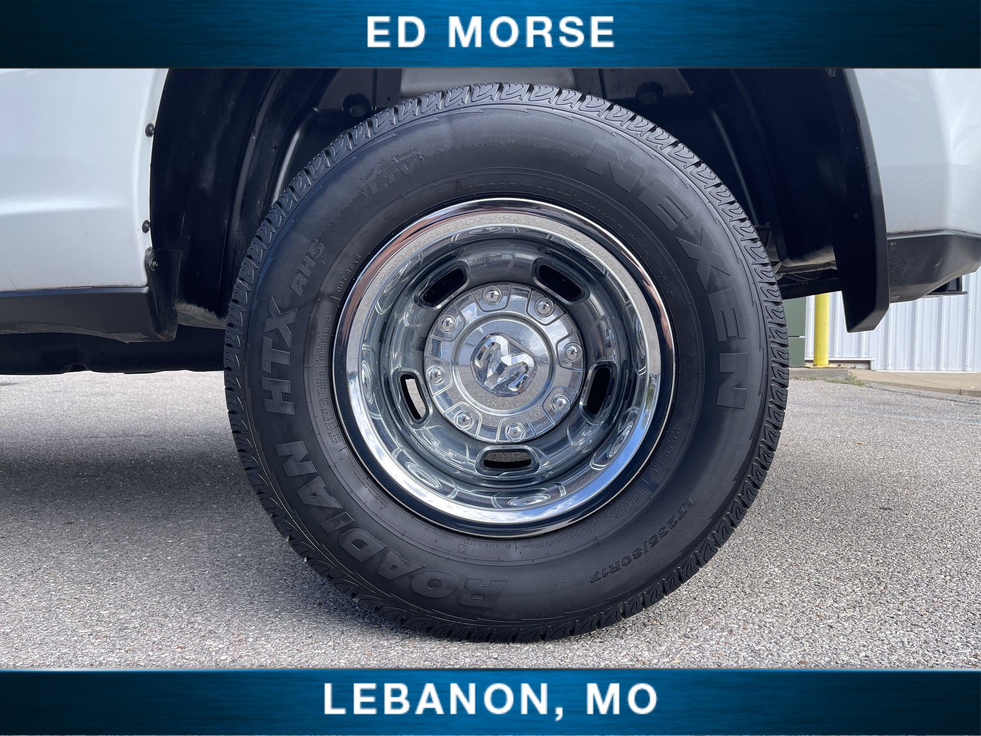 Used 2024 RAM 3500 Tradesman w/ Chrome Appearance Group AWD/4WD image 31