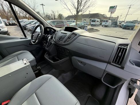 Used 2019 Ford Transit 250 T-250 148 Low Rf 9000 GVWR Sw image 27