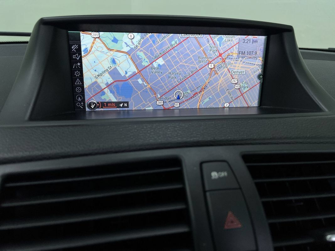 Used 2012 BMW 128i Convertible RWD image 21
