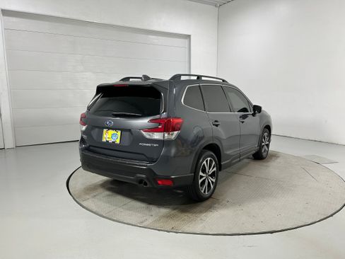 Used 2020 Subaru Forester Limited w/ Popular Package #3 AWD/4WD image 37