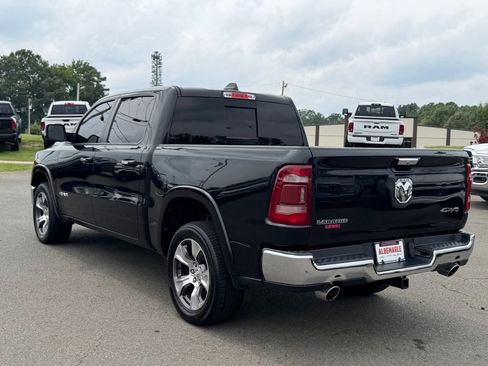 Used 2022 RAM 1500 Laramie AWD/4WD image 6