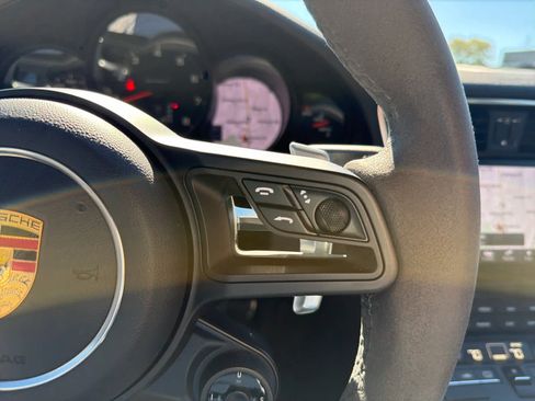 Used 2018 Porsche 911 Carrera T image 33