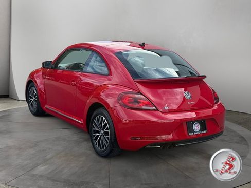 Used 2017 Volkswagen Beetle 1.8T SE image 5