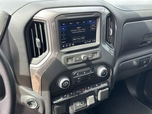 Used 2022 Chevrolet Silverado 1500 Custom Trail Boss w/ Midnight Edition AWD/4WD image 15