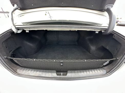 Used 2015 Hyundai Sonata SE w/ Option Group 09 FWD image 18