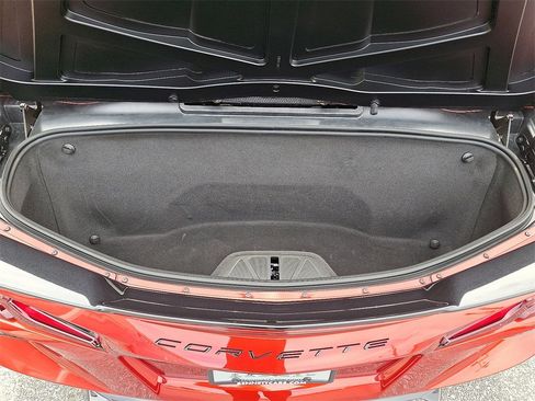 Used 2022 Chevrolet Corvette Stingray Premium Conv w/ Z51 Performance Package image 30