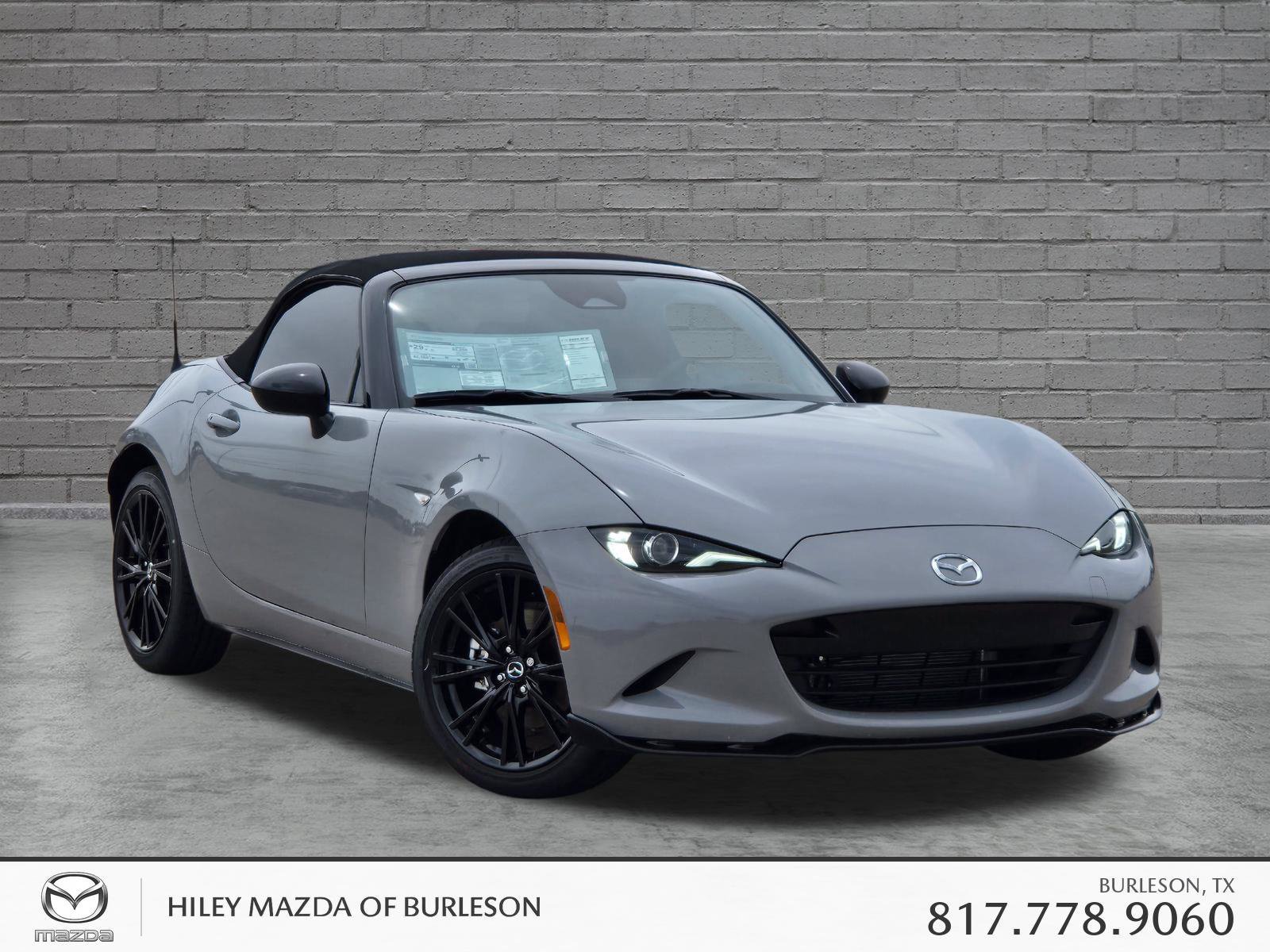 New 2026 MAZDA MX-5 Miata Club w/ Interior Package RWD image 2