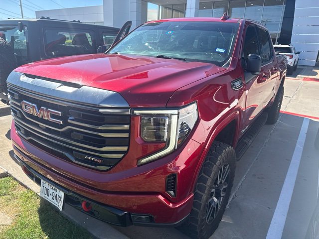 Used 2023 GMC Sierra 1500 AT4 w/ Technology Package AWD/4WD image 2