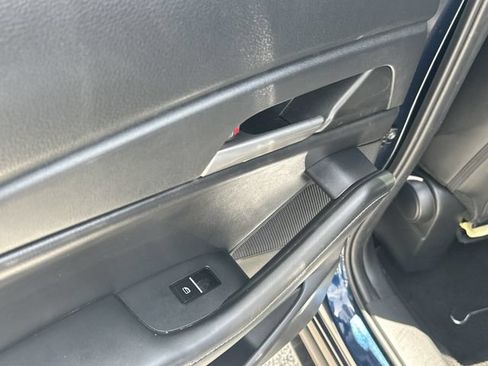 Used 2021 MAZDA CX-30 FWD 2.5 S w/ Select Package image 16