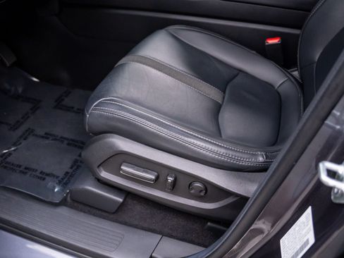 Used 2024 Honda Pilot EX-L image 14