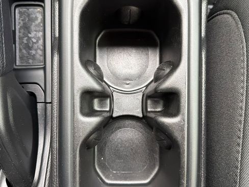 Used 2021 Jeep Wrangler Sport S image 52