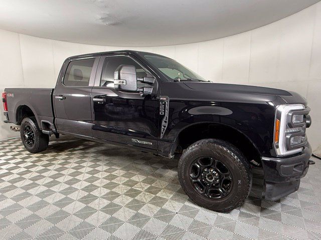 Used 2023 Ford F250 XL w/ STX Appearance Package AWD/4WD image 9