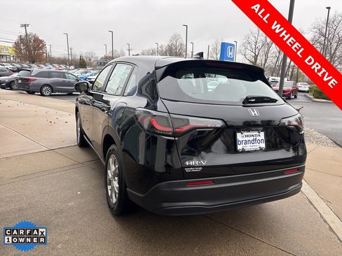 Used 2023 Honda HR-V LX image 4