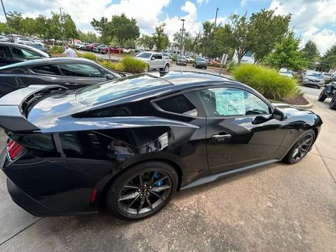 New 2024 Ford Mustang Dark Horse image 13