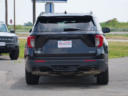 Used 2024 Ford Explorer ST-Line w/ Class IV Trailer Tow Package AWD/4WD image 4