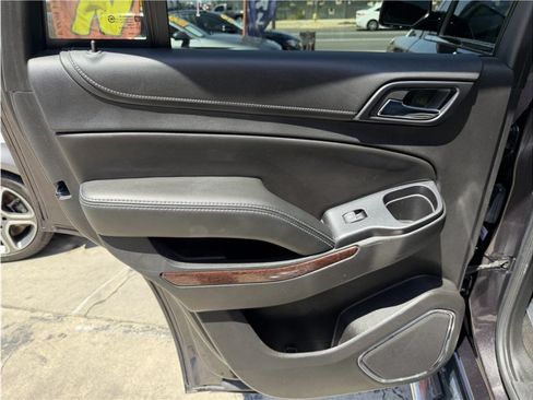 Used 2017 GMC Yukon SLT RWD image 20